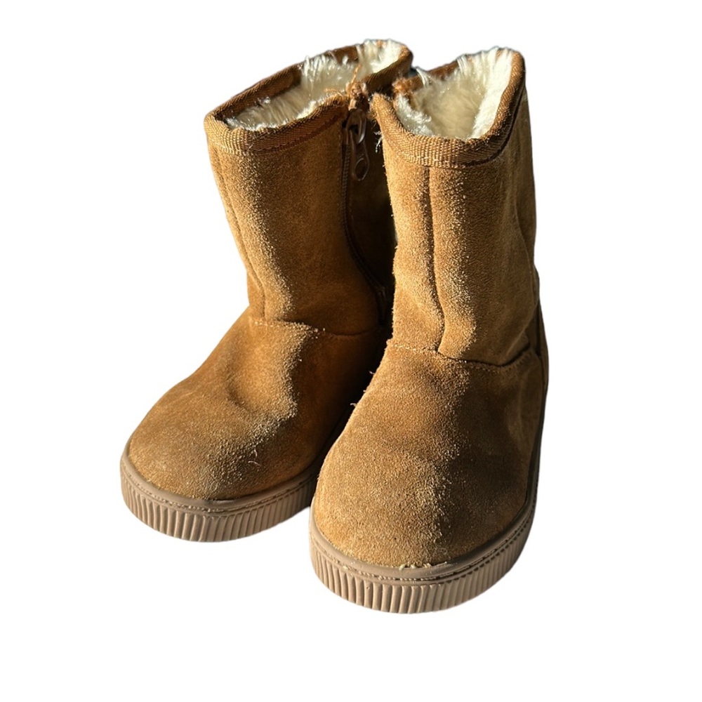 Cat & Jack faux fur tan Boots toddler size 8